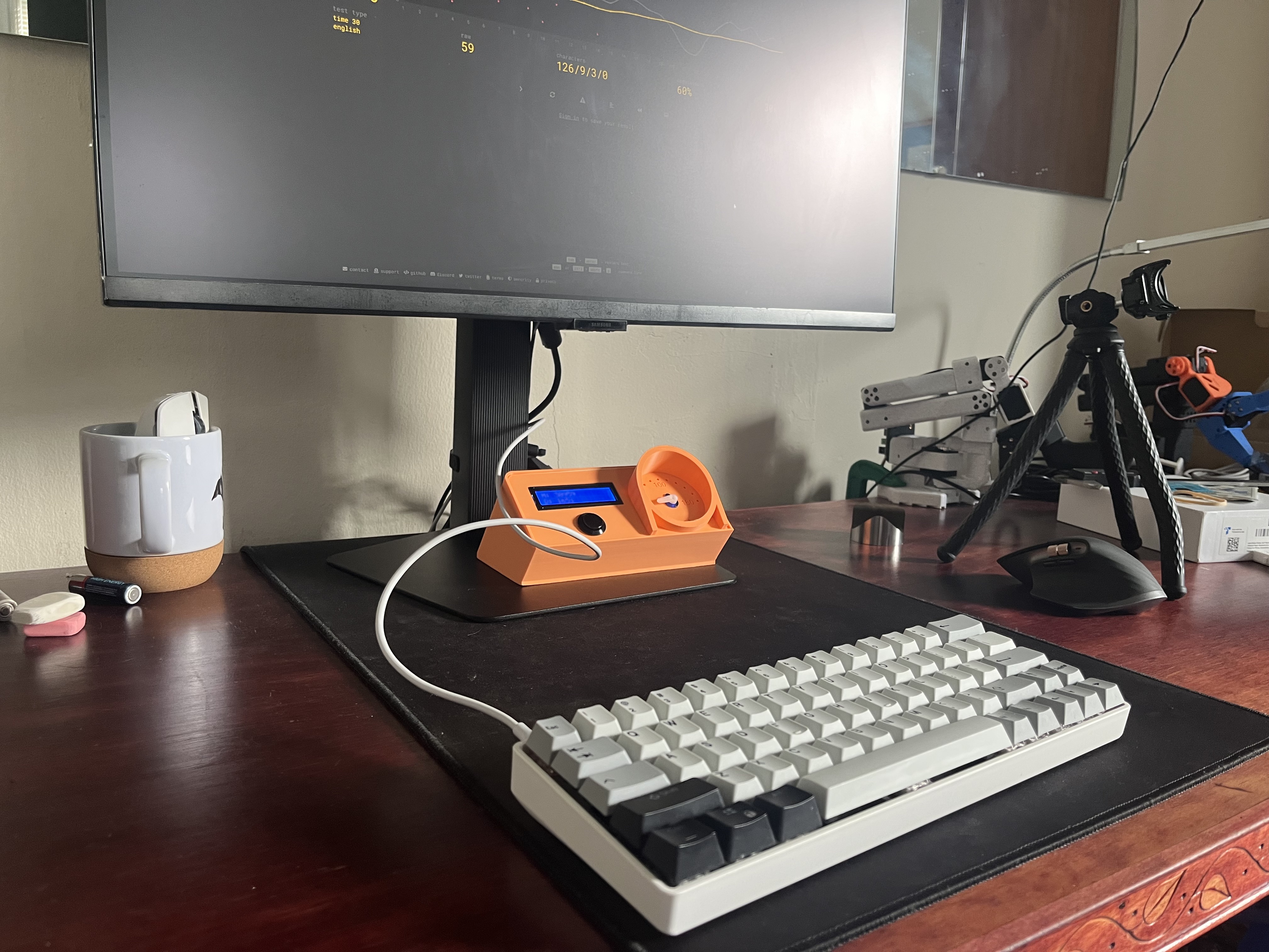 Keebometer: typing speed display